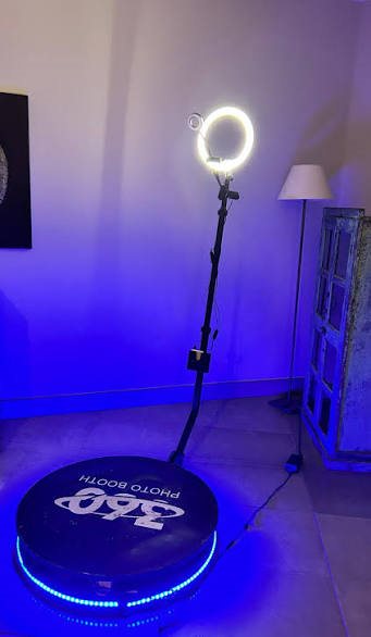 Plataforma giratoria fotomatón 360 con luz LED y aro de luz para vídeos en eventos